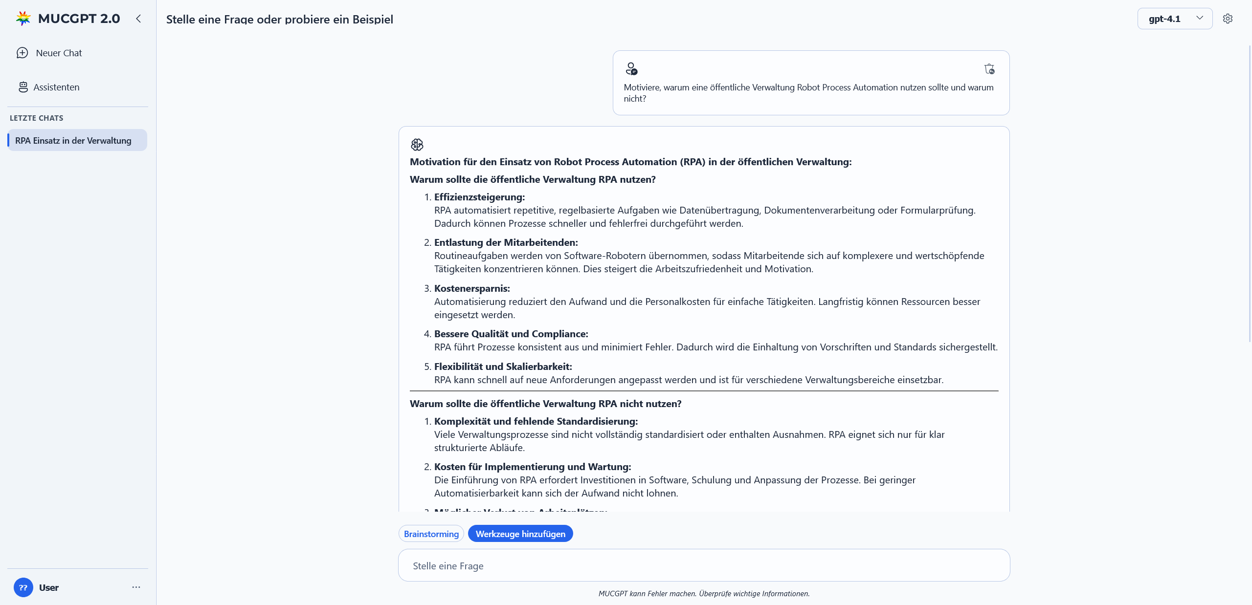 Chatansicht mit Unterhaltung und Einstellmöglichkeiten